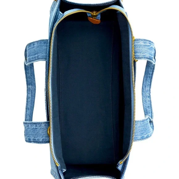 🌻NWT COACH DENIM TOTE👜MED🌻BONUS SM WALLET INCLUDED🔥🔥DENIM IS HOT🔥🔥GET HER NOW❣️ - Picture 3 of 4